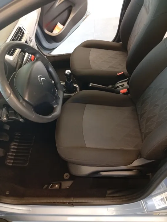 Citroën · místo řidiče — Po